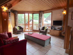 Chalet 4 pièces 8 pers. avec balcon, terrasse et parking - FR-1-263-517